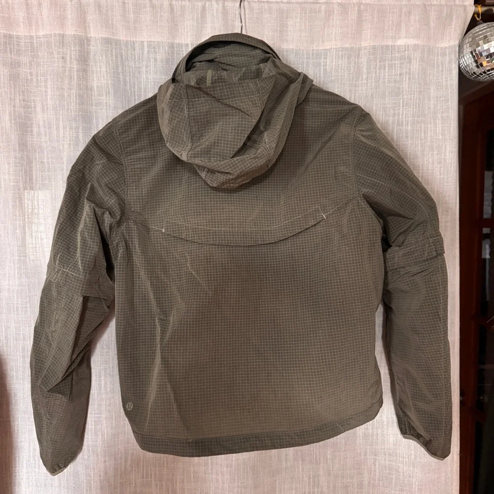 Lululemon Convertible Ripstop Parka - Picture 3 of 7
